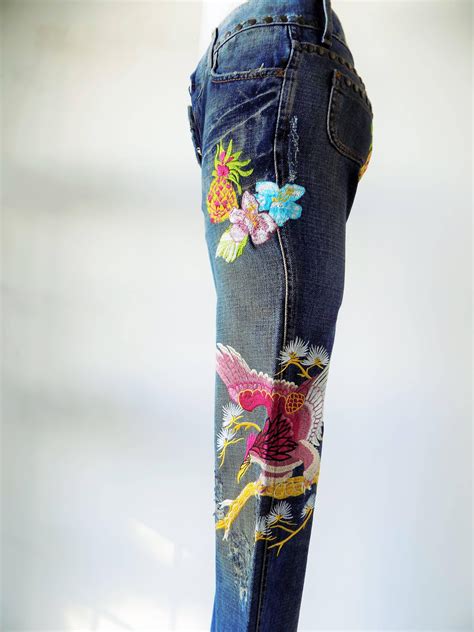 dolce gabbana hose hawaii jeans stickerei|Denim Fashion: Luxury Jeans & Jackets .